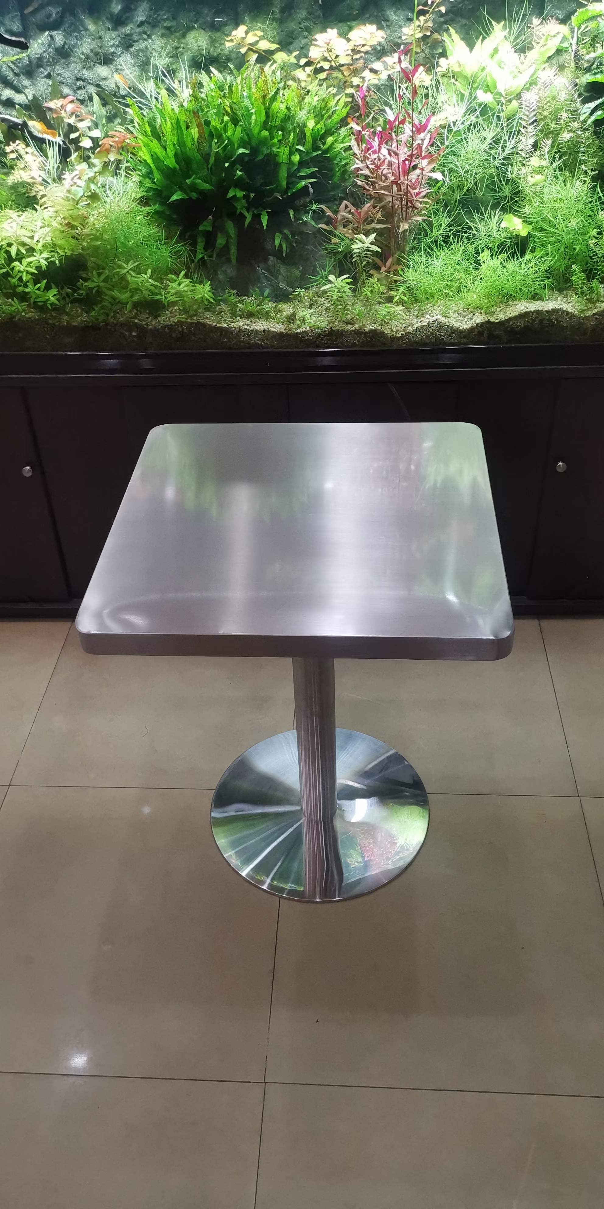 主题餐桌椅 工业风